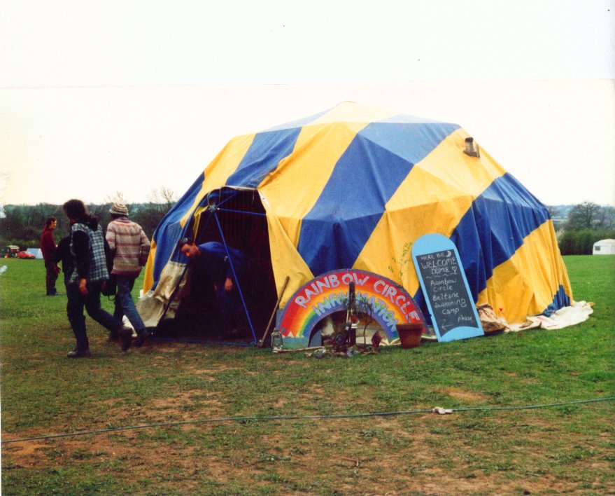 welcome dome - songs and chants